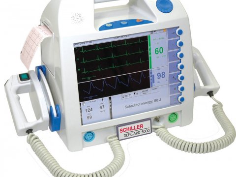 1457394565_denizli_medikal_cihazlar_schiller_defigard_5000_defibrilator_cihazi.jpg